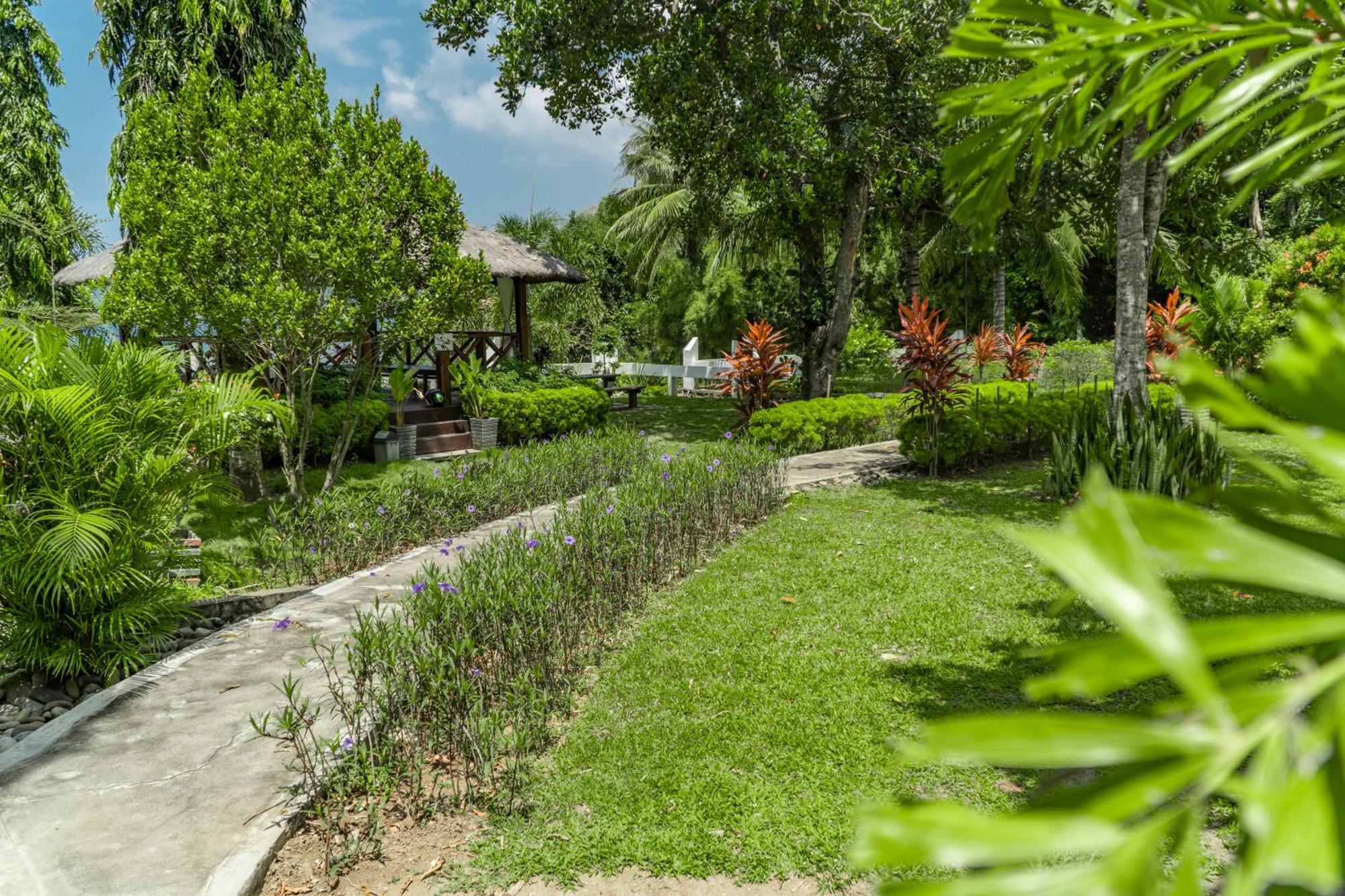 The Hawk'S Nest Resort ซาบัง ภายนอก รูปภาพ