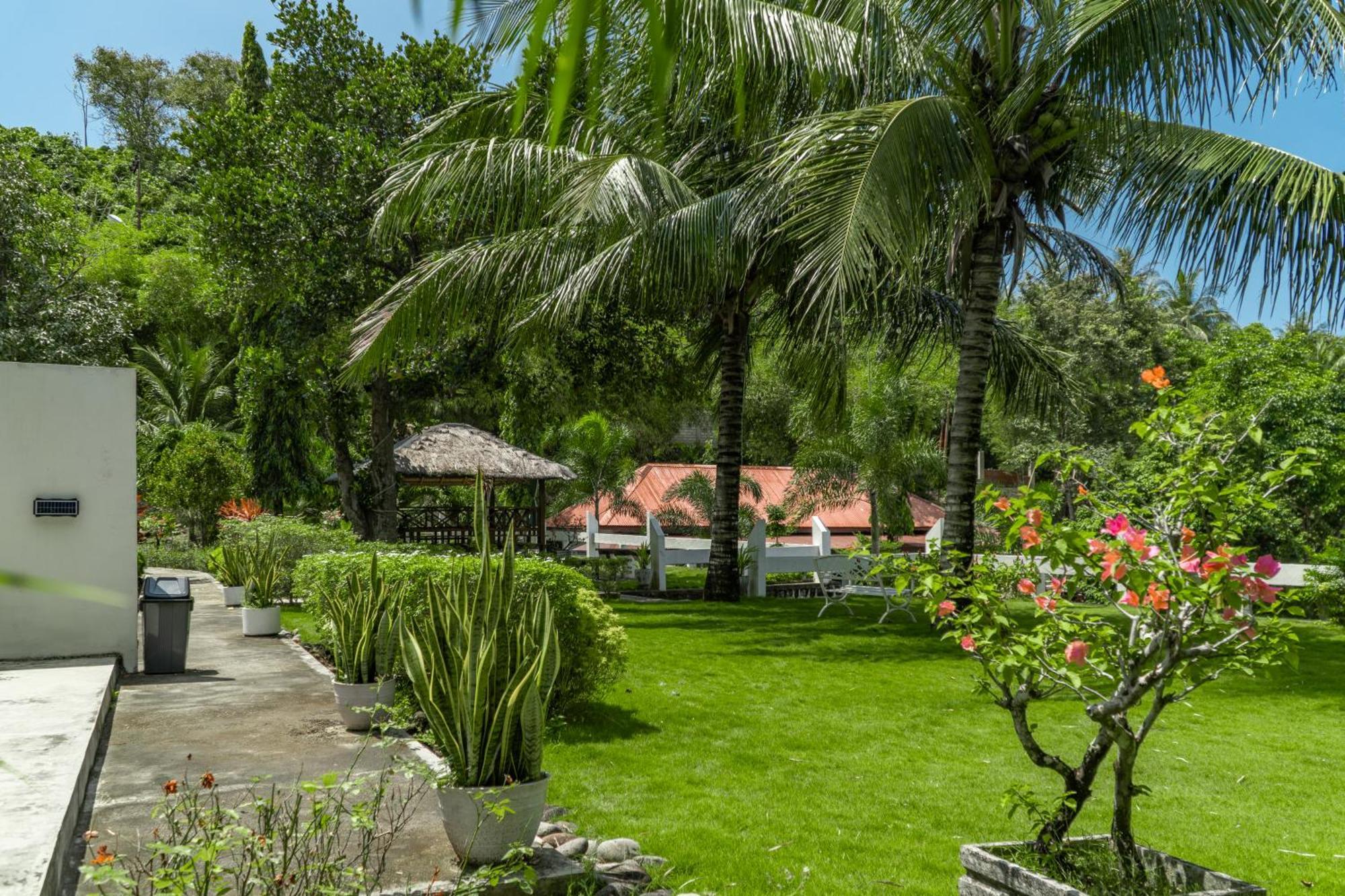 The Hawk'S Nest Resort ซาบัง ภายนอก รูปภาพ