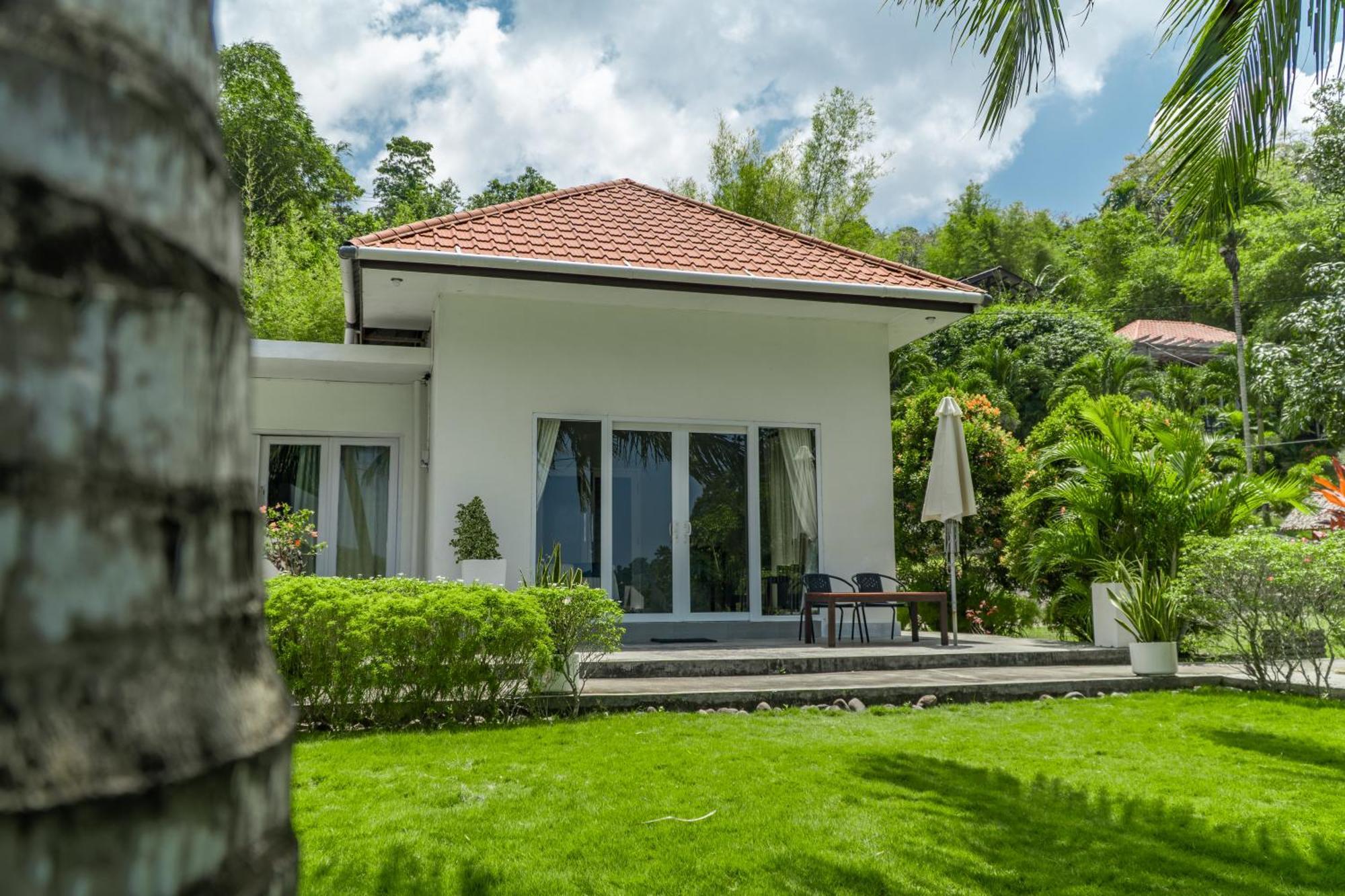 The Hawk'S Nest Resort ซาบัง ภายนอก รูปภาพ