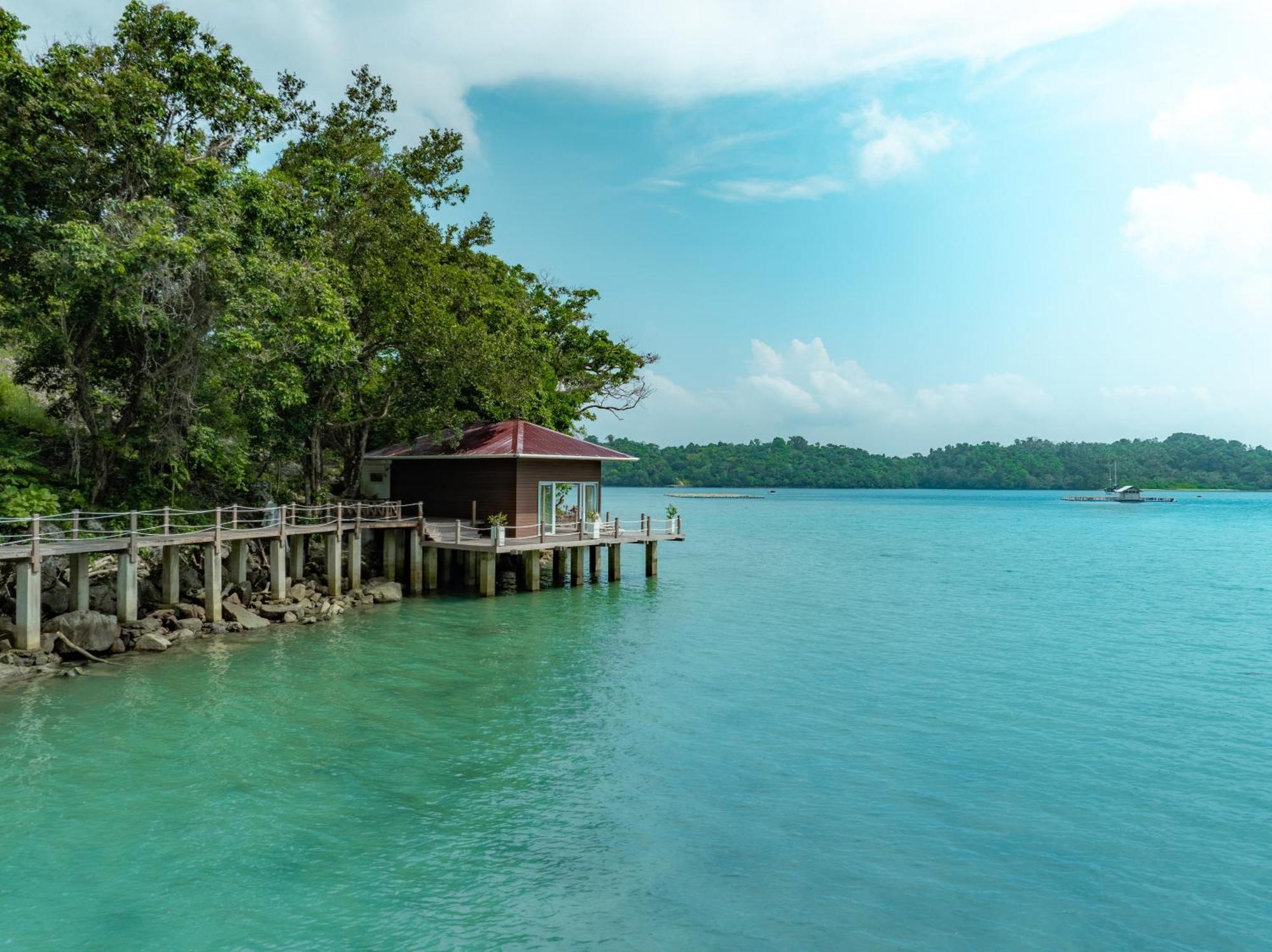 The Hawk'S Nest Resort ซาบัง ภายนอก รูปภาพ