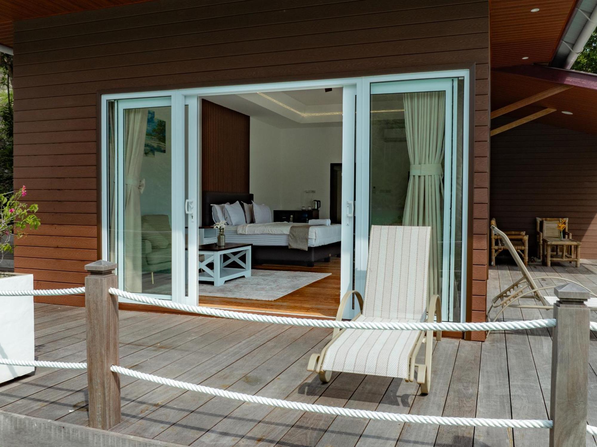 The Hawk'S Nest Resort ซาบัง ภายนอก รูปภาพ