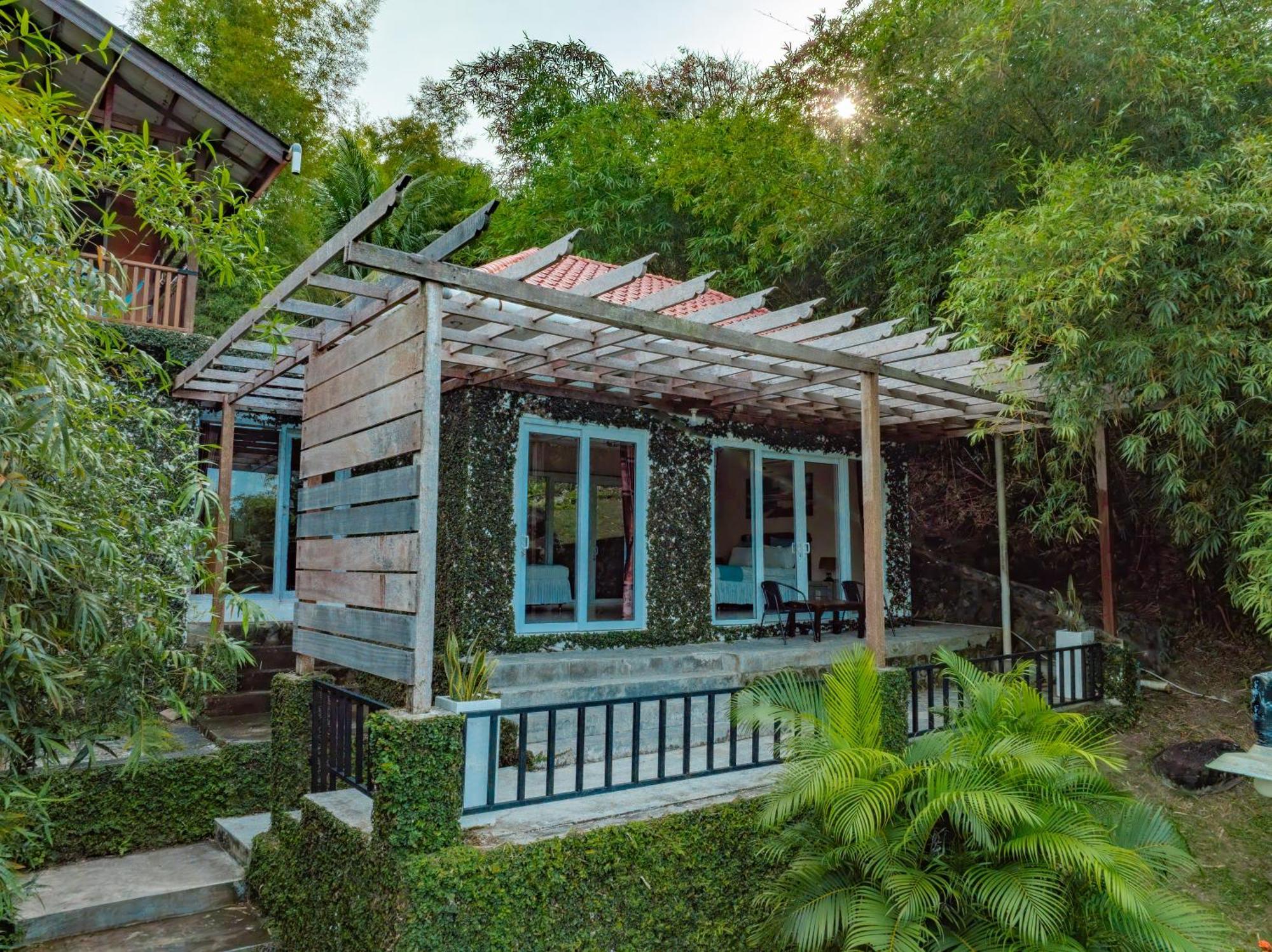 The Hawk'S Nest Resort ซาบัง ภายนอก รูปภาพ