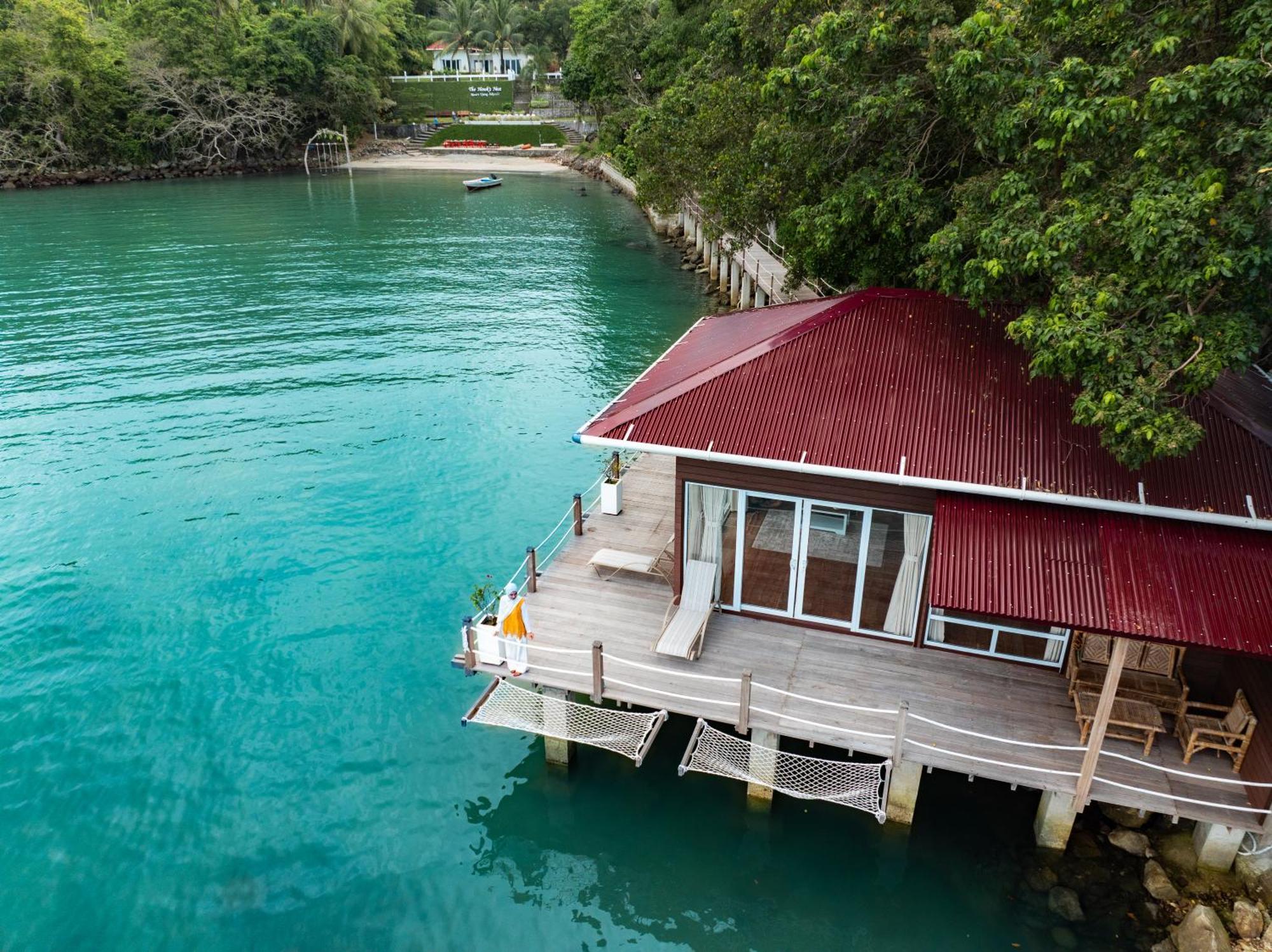 The Hawk'S Nest Resort ซาบัง ภายนอก รูปภาพ